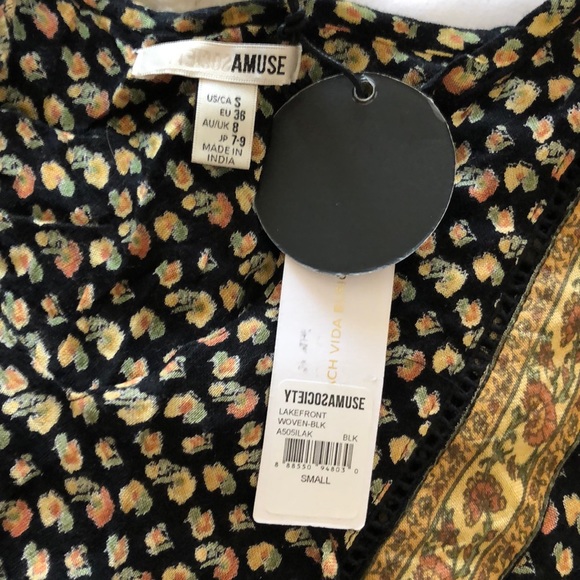 Bohemian blouse BNWT Society Amuse - Picture 3 of 3